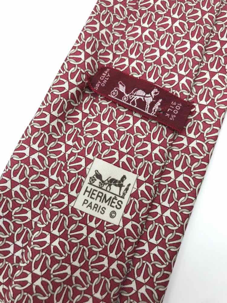 Printed Red Silk Hermes Men's Pre-Owned Tie