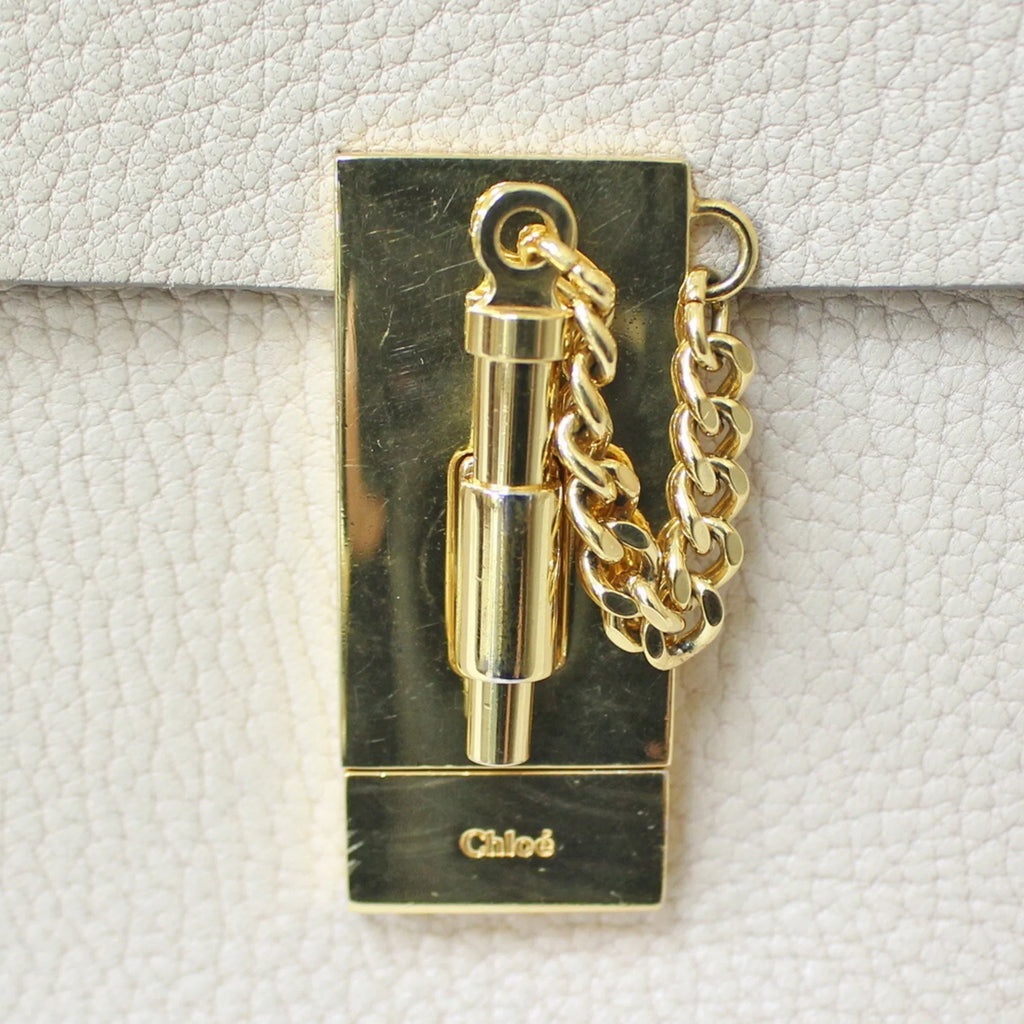 BRB01000000002558 Chain Leather Pre-Owned (Fair) Bag Beige Chloe Shoulder Chloé Ladies