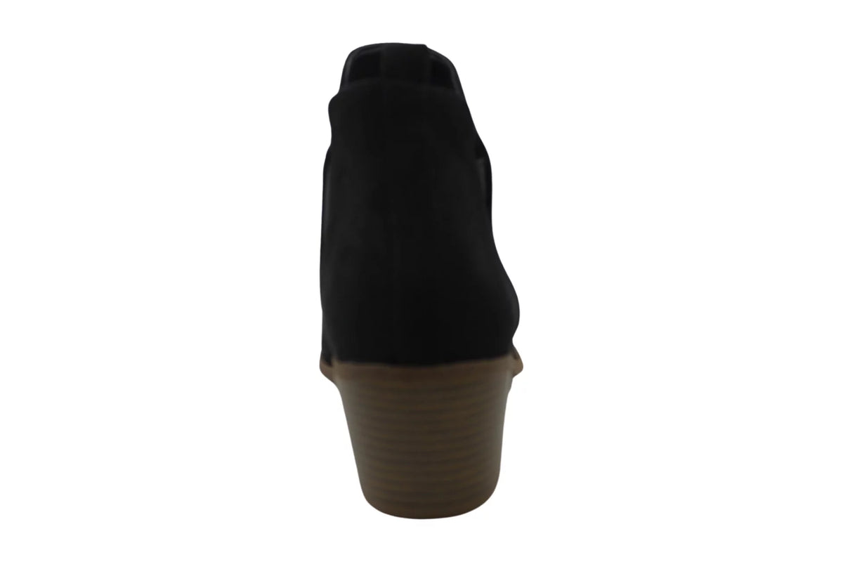 Booties Padded Gore Stretch Myrrah M 9 Toe Womens Heel Block & COMPANY STYLE Perforated Almond