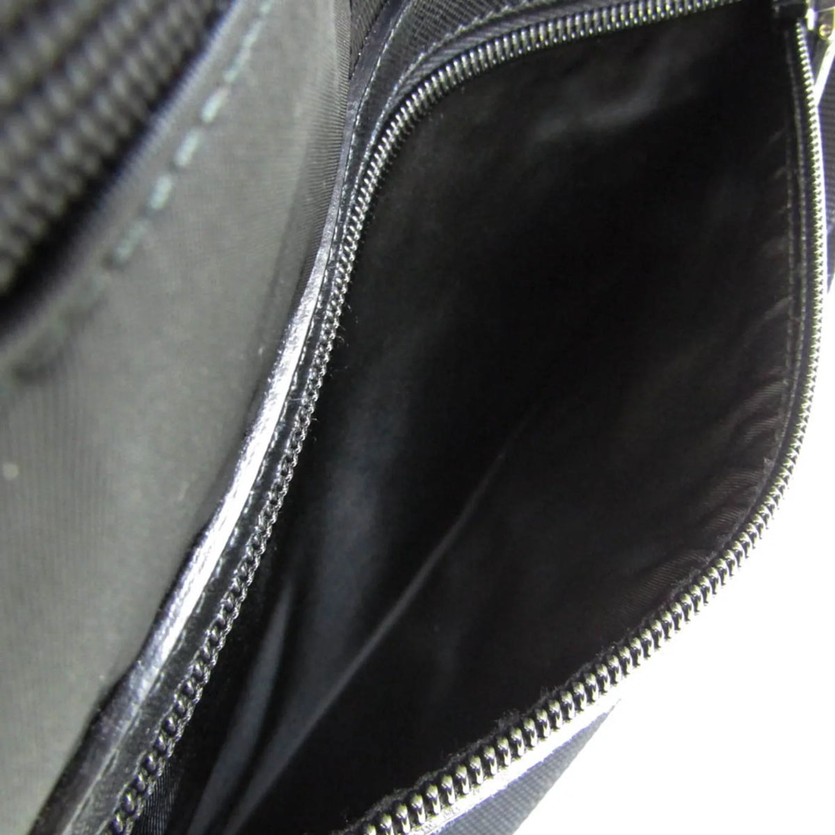 Bag (Good) Shoulder Prada Leather,Nylon Women,Men Pre-Owned