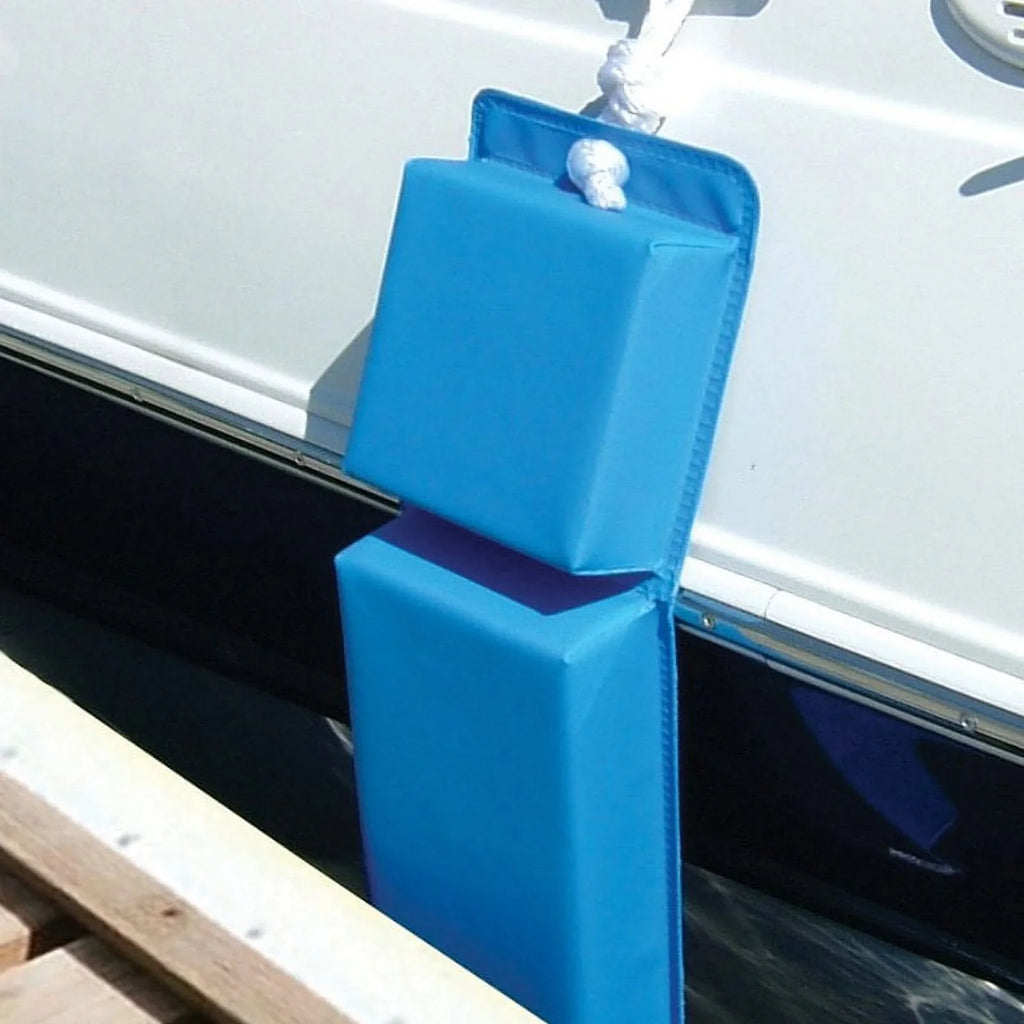 TAM328 - Small Made Contour Taylor Fender, Vinyl Covered