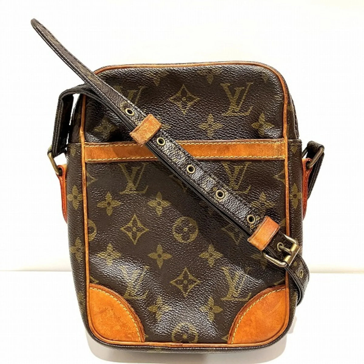 Louis Pre-Owned Monogram Shoulder Bag Vuitton Women (Good) Danube M45266