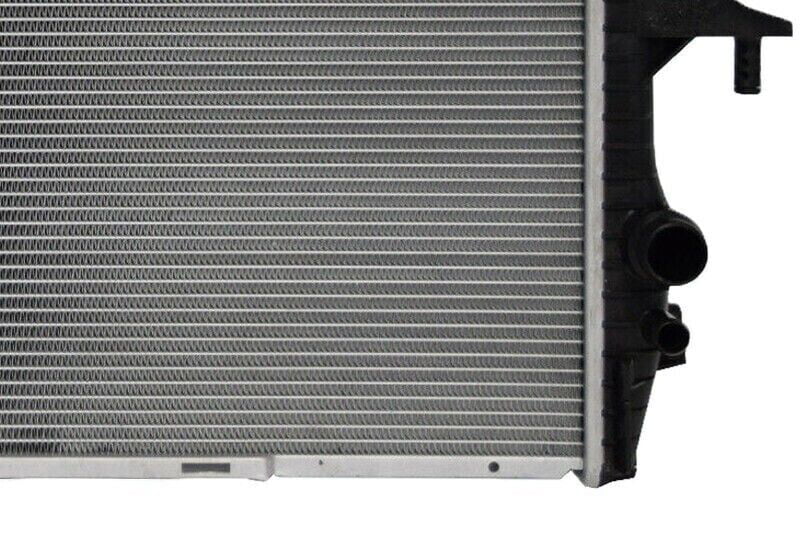 Radiator Fits AUDI 2756 Q7 2012