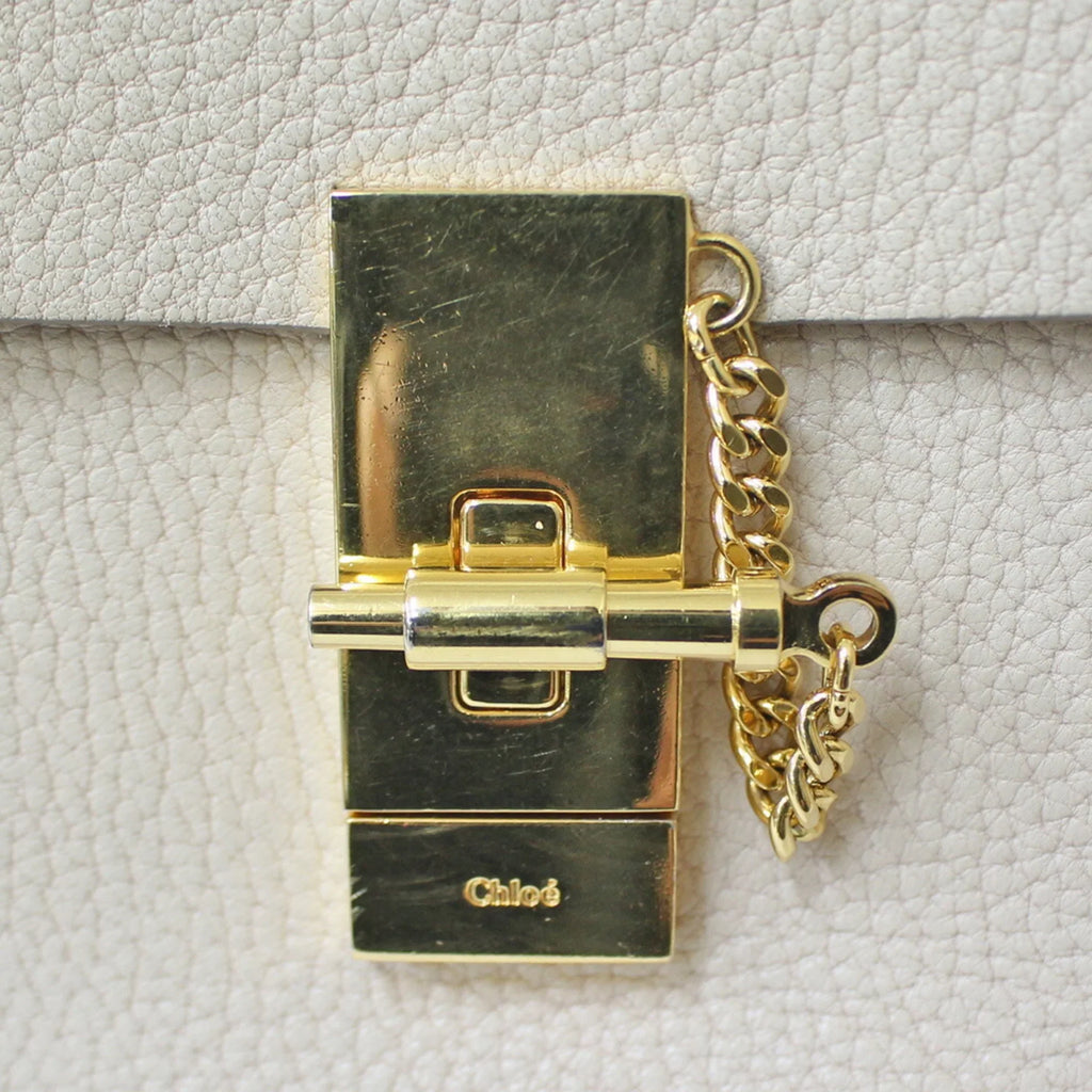 BRB01000000002558 Chain Leather Pre-Owned (Fair) Bag Beige Chloe Shoulder Chloé Ladies