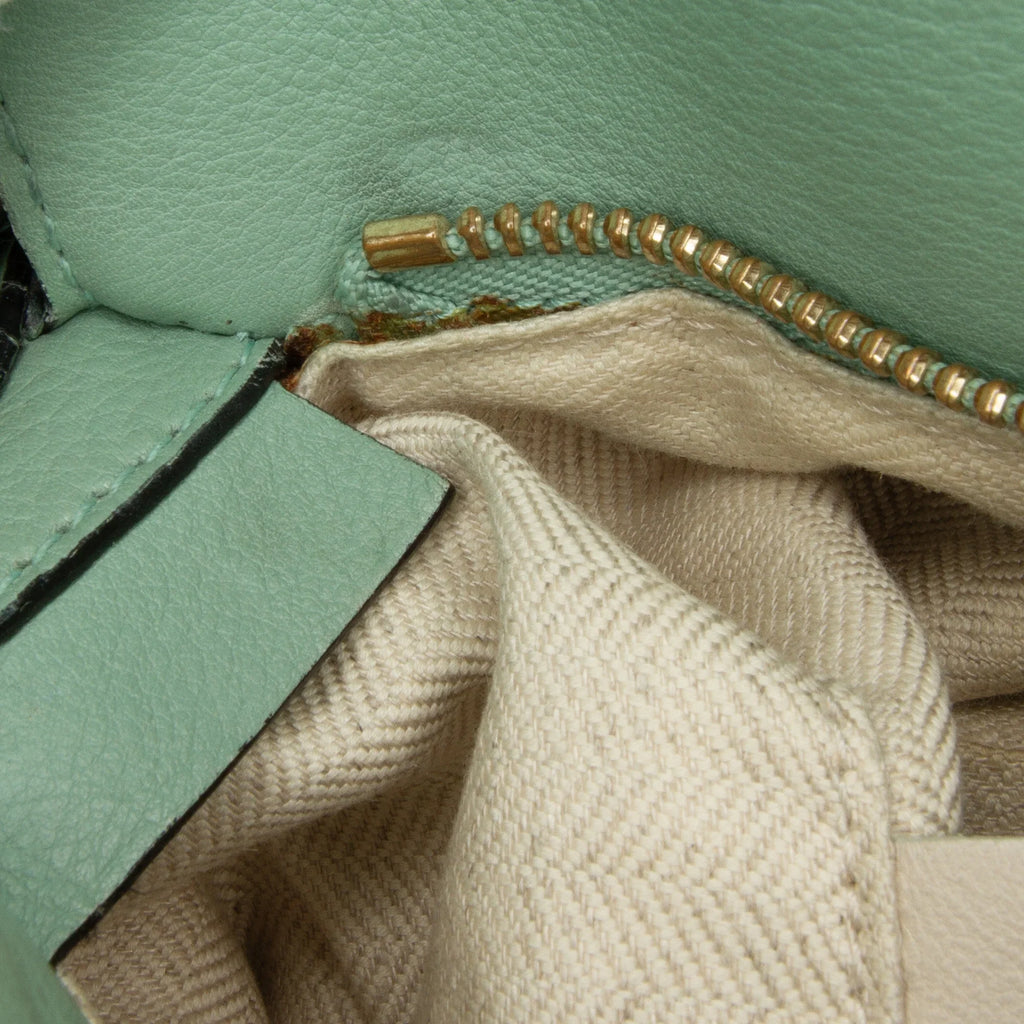 LOEWE (Good) Satchel Puzzle Green Leather Medium Pre-Owned Calf Unisex Authenticated