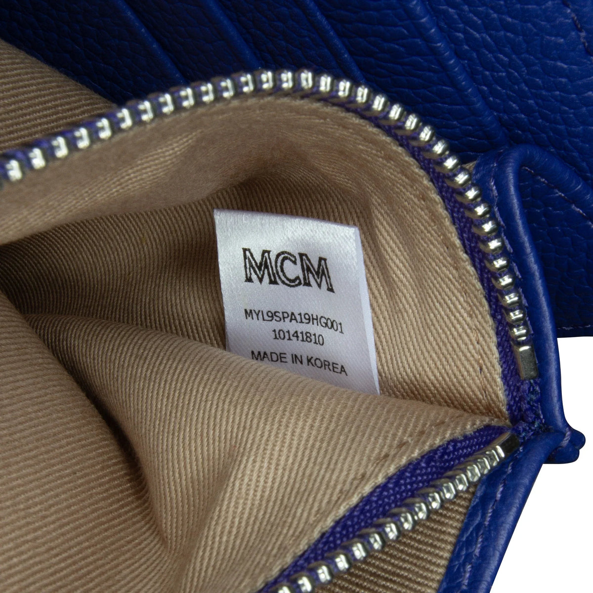 Blue Chain Wallet Crossbody Leather Studded Pre-Owned Authenticated (Good) Bag Calf Unisex Patricia MCM on