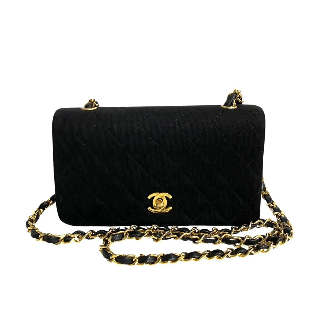 73960 Full Matelasse Lambskin CHANEL Cotton Shoulder Flap Bag (Good) Turnlock Chain Pre-Owned