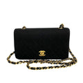 73960 Full Matelasse Lambskin CHANEL Cotton Shoulder Flap Bag (Good) Turnlock Chain Pre-Owned