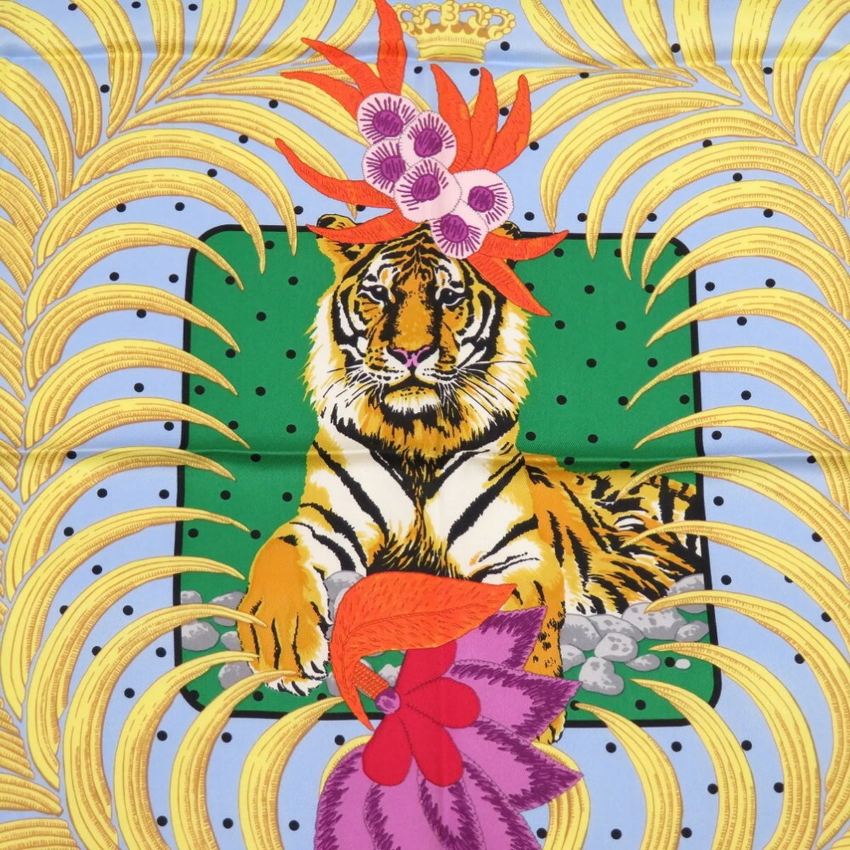 Hermes King's Scarf (Like Muffler Green Silk Blue Tiger Pre-Owned New) Fururi