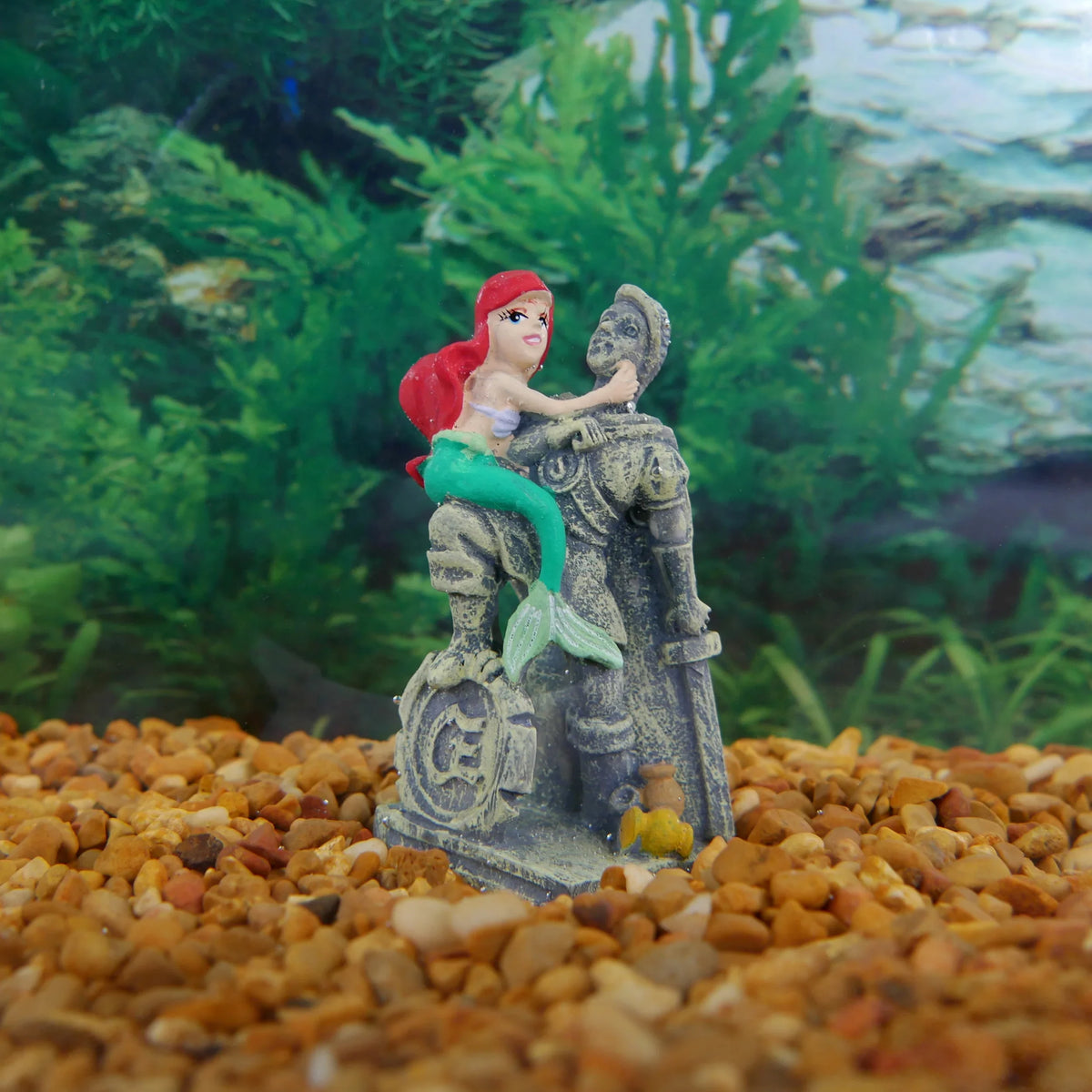 5-Piece for Mermaid Aquariums Penn-Plax Little Ornaments Resin Mini