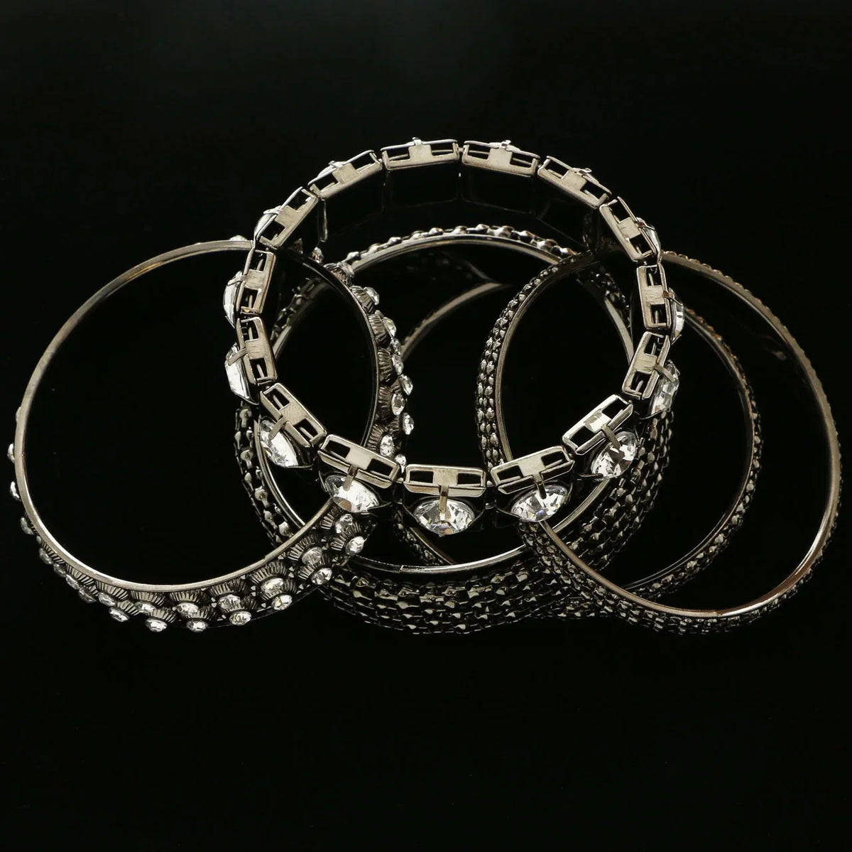 Dark-Silver Lyons Erica Set Designer Bracelet