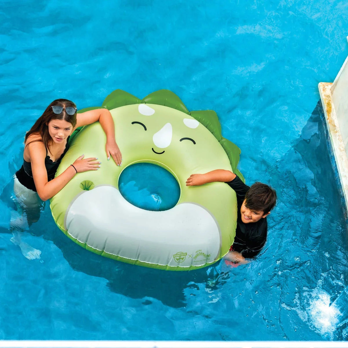 Squishmallows Inflatable With Styles) Cupholder BigMouth Ring (Various Pool Float x Built-In