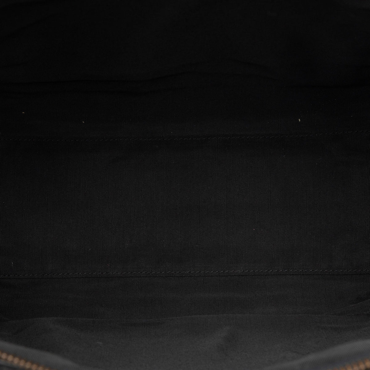 Lambskin Unisex Handbag CC HandleBag Wild Authenticated Leather Top (Good) Chanel Stitch Pre-Owned