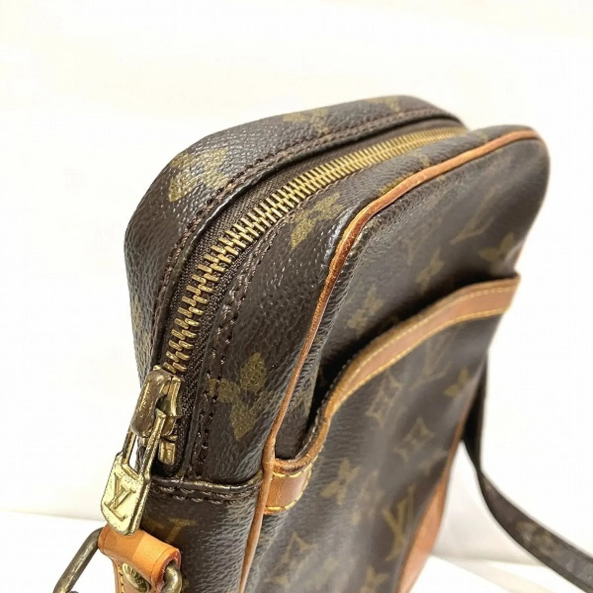 Louis Pre-Owned Monogram Shoulder Bag Vuitton Women (Good) Danube M45266