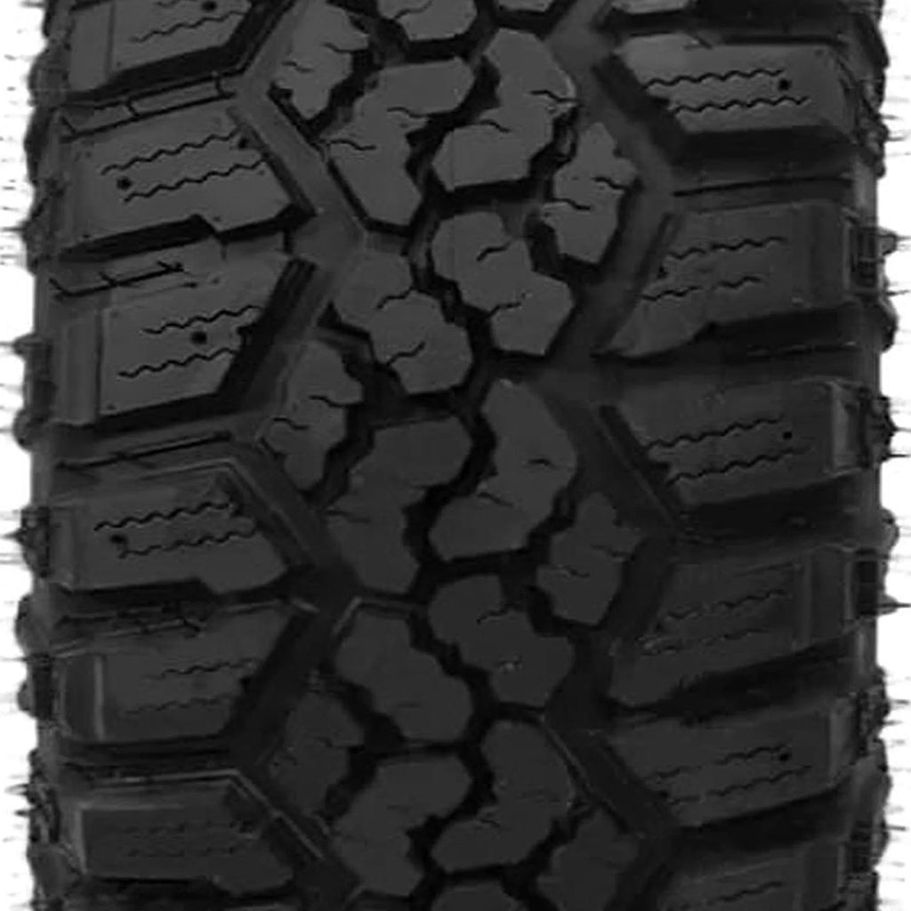 E Kanati Truck 126/123Q Light Trail Hog LT305/70R18 All Terrain Tire