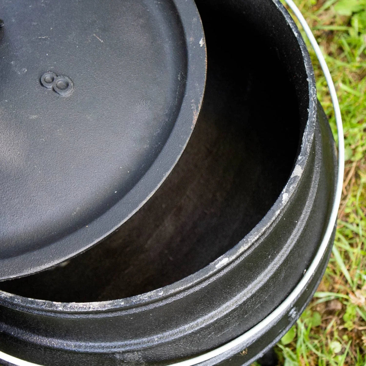 Gallon Inch, 16 Campfire And Oven 3 With Cooking Kettle Legs Iron Cast 9 je - Lid, Dutch