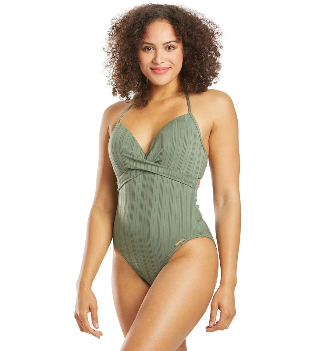 Swimsuit, Vince Ripple IGUANA Effect One-Piece 8 Wrap-Front US Camuto