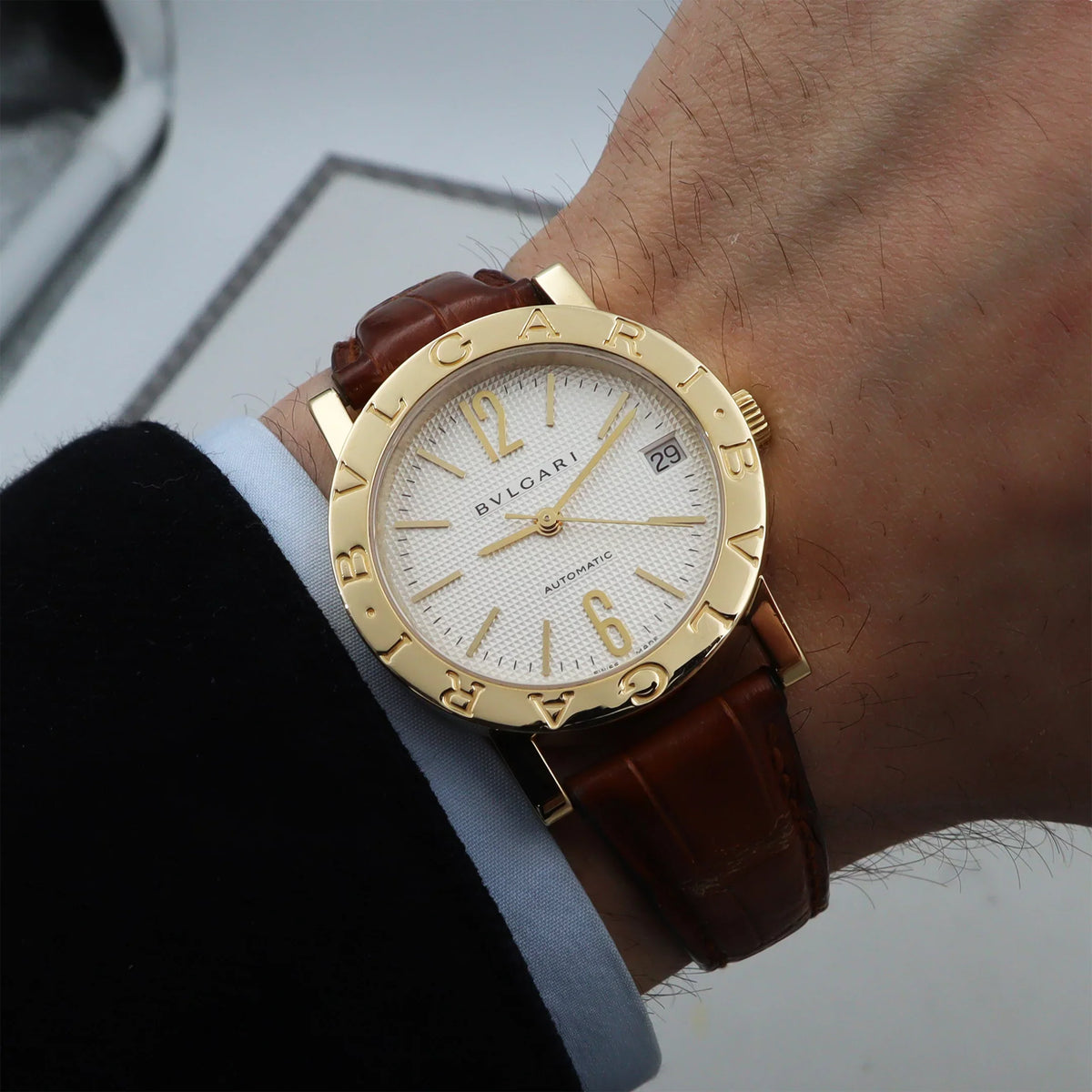 BB33GL Bvlgari Gold Dial Automatic Strap 33mm 18k Leather Watch White Yellow