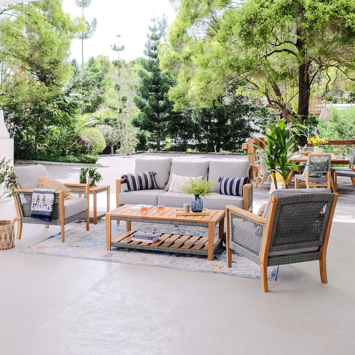 Cambridge Nassau Coffee Casual Patio Teak Table