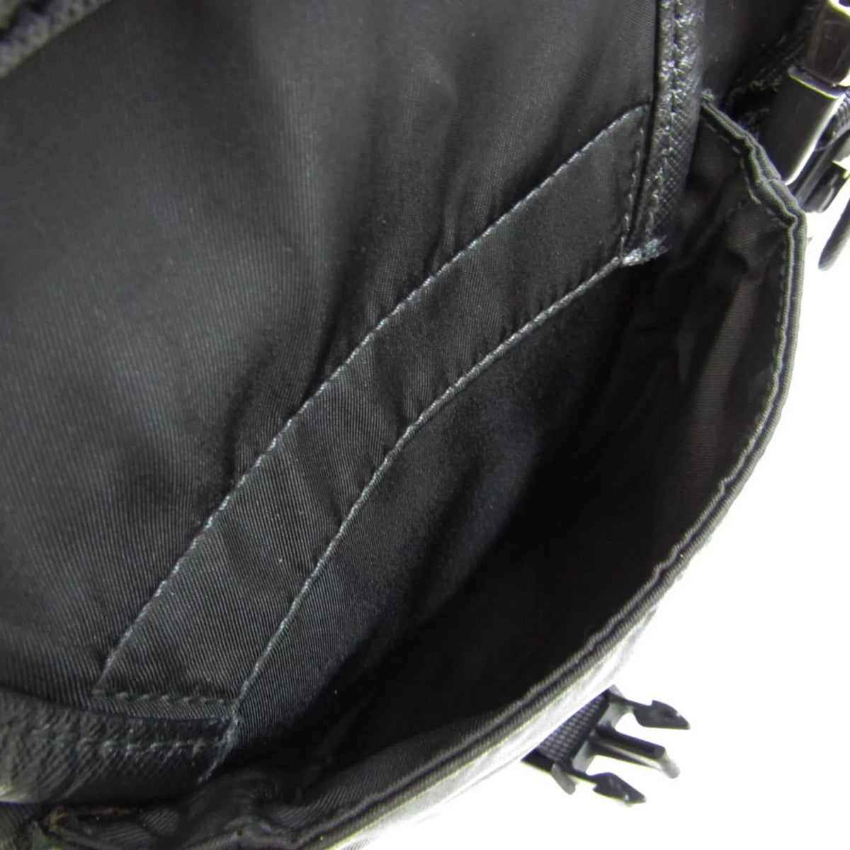 Bag (Good) Shoulder Prada Leather,Nylon Women,Men Pre-Owned