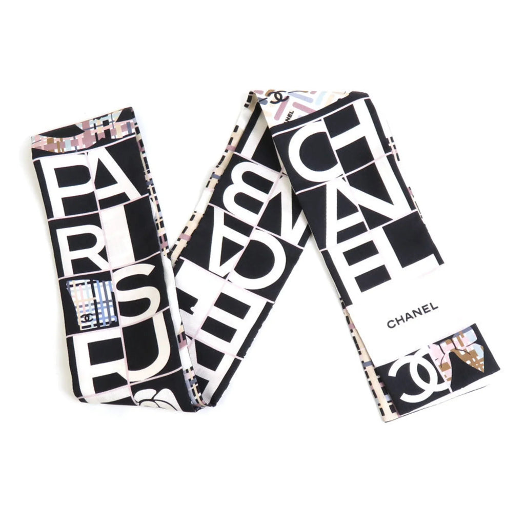 (Good) Scarf Women's Pre-Owned CHANEL Silk