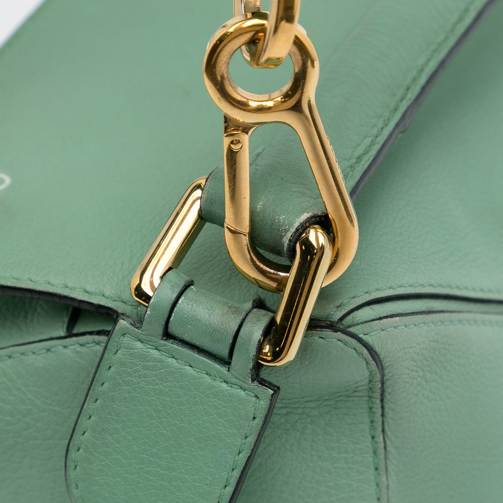 LOEWE (Good) Satchel Puzzle Green Leather Medium Pre-Owned Calf Unisex Authenticated
